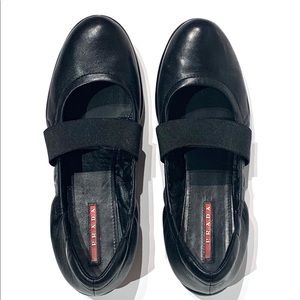 Prada Linea Rossa blk comfortable black leather